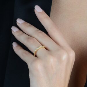 Anel Aparador de Aliança Cravejado de Zircônia Banhado a Ouro 24k