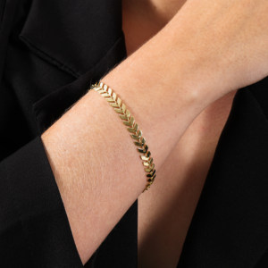 Pulseira  de Seta Banhado a Ouro 24k