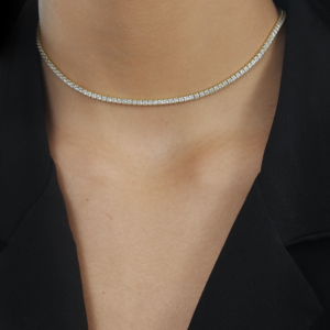 Colar Chocker Riviera Pedras Brancas Banhado a Ouro 24k