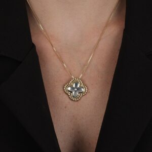 Colar de Flor Banhado a Ouro 24k e Prateado